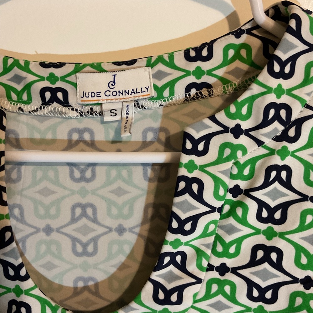 Green Patterned Dress - Picture 2 of 5